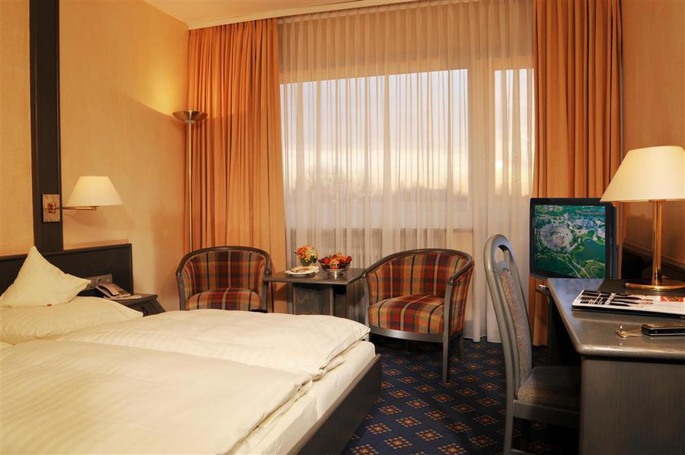 Hotel Leonardo North