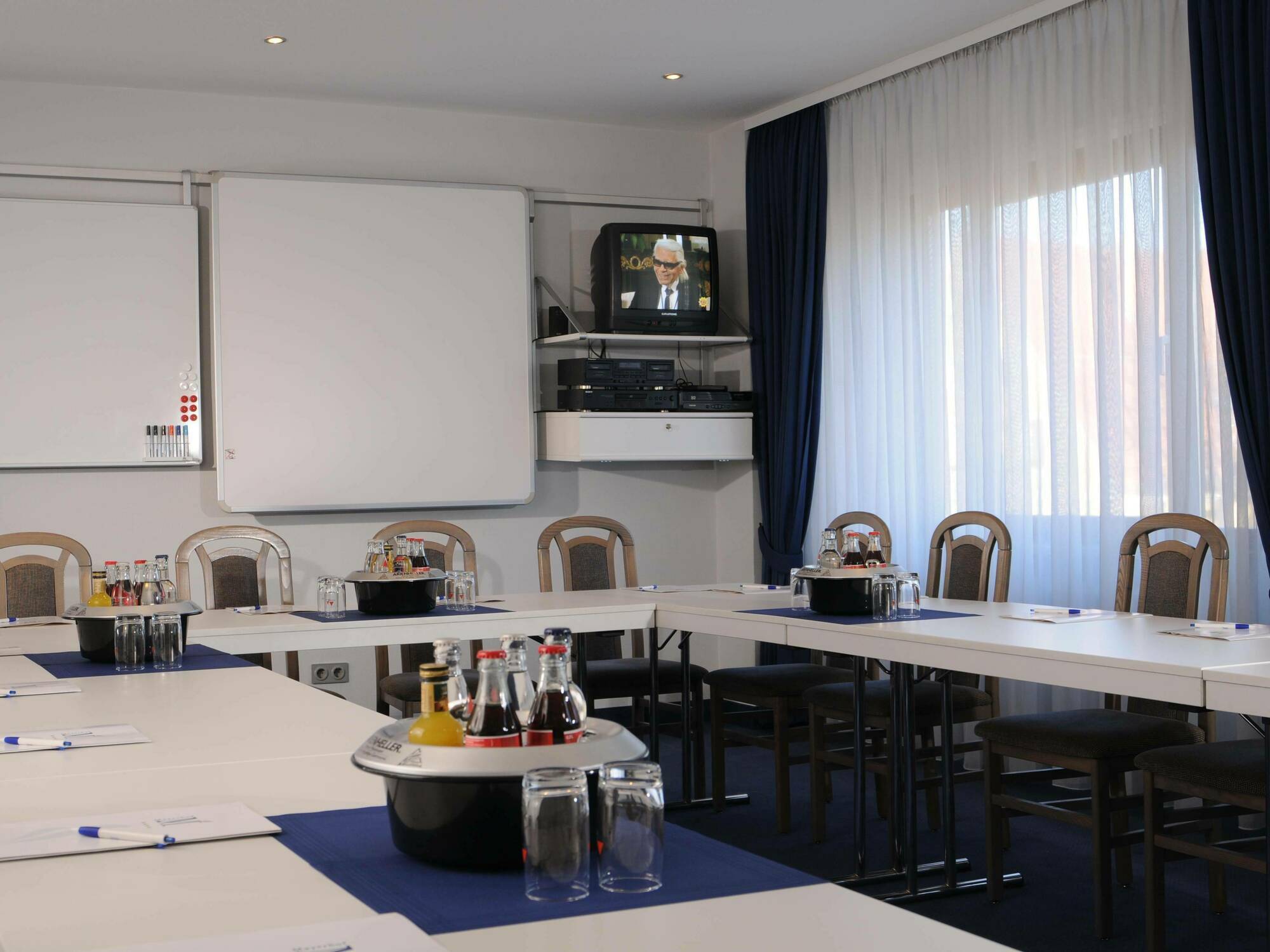 Leonardo North Hotel 4*